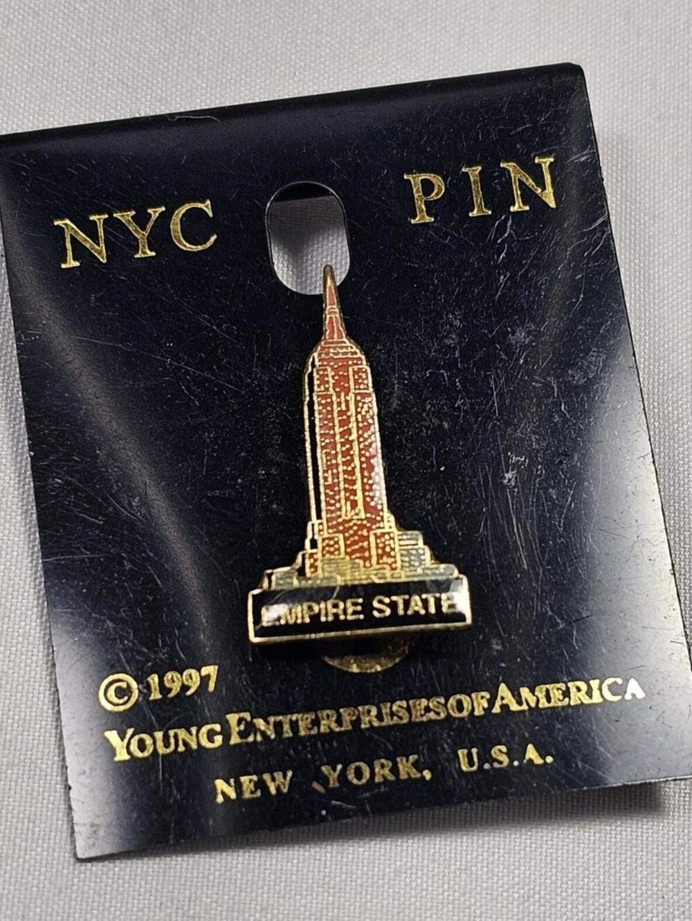 Vintage 1997 NYC Empire State Building Souvenir Metal Enamel LAPEL PIN TIE TACK